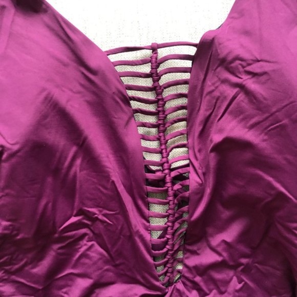 Becca ETC Swim No Strings Attached One Piece (size 0X) NWT - Picture 6 of 7